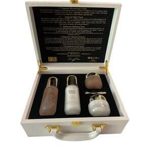 De Soap Boutique Prestige Collection 5‑Piece Skincare Kit w/ Gift Box NIB